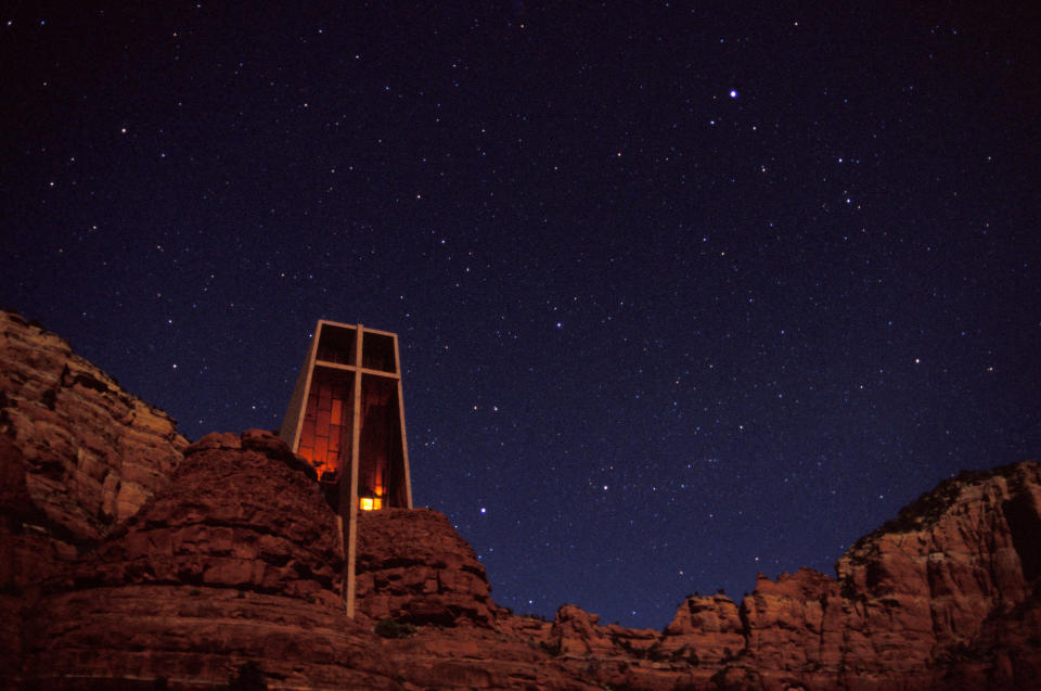 The Chapel of the Holy Cross springs&nbsp;out of Sedona's famous red rock and is considered one of Arizona's <a href="http://archive.azcentral.com/travel/features/articles/2007/07/06/20070706az7wonders0707.html" target="_blank">seven man-made wonders</a>.