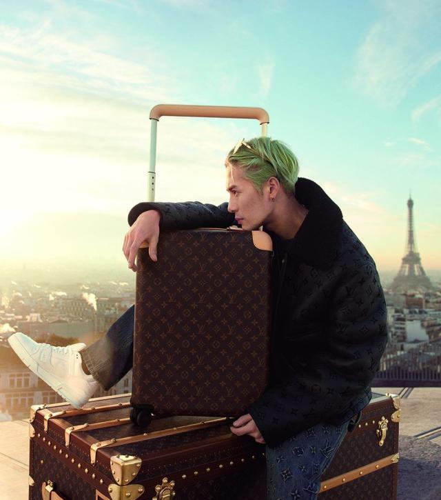 Marc Newson designs the ultimate suitcase for Louis Vuitton