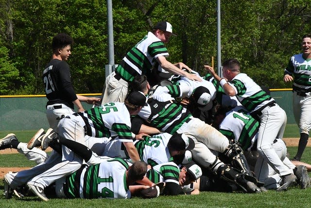 Wilmington University celebrates a CACC baseball title.