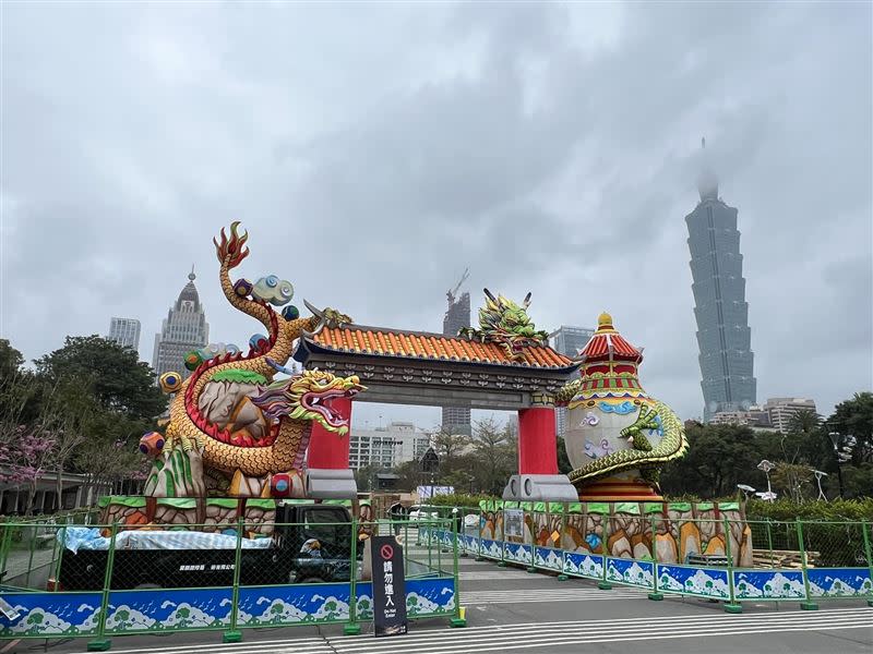 台灣燈會今起試營運，人潮分流管制一次看。（圖／翻攝自藍永旗花燈藝術工房）