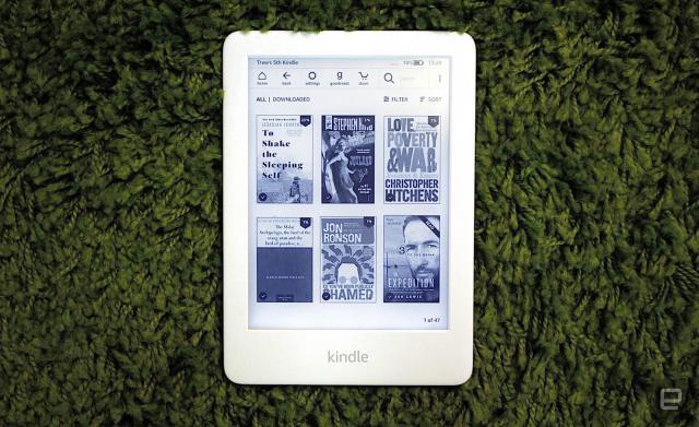 Kindle Review (2019): A Cheaper Way to Read at Night