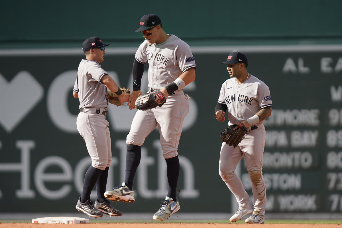 Boston Red Sox: The low point of attendance at Fenway Park