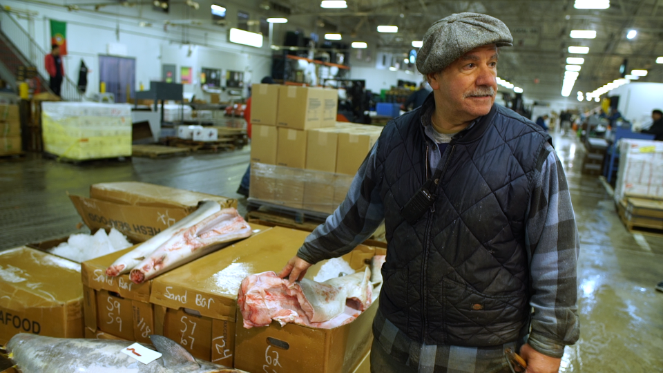 fultonfishmarket.com Director of Seafood Quality Bobby DiGregorio