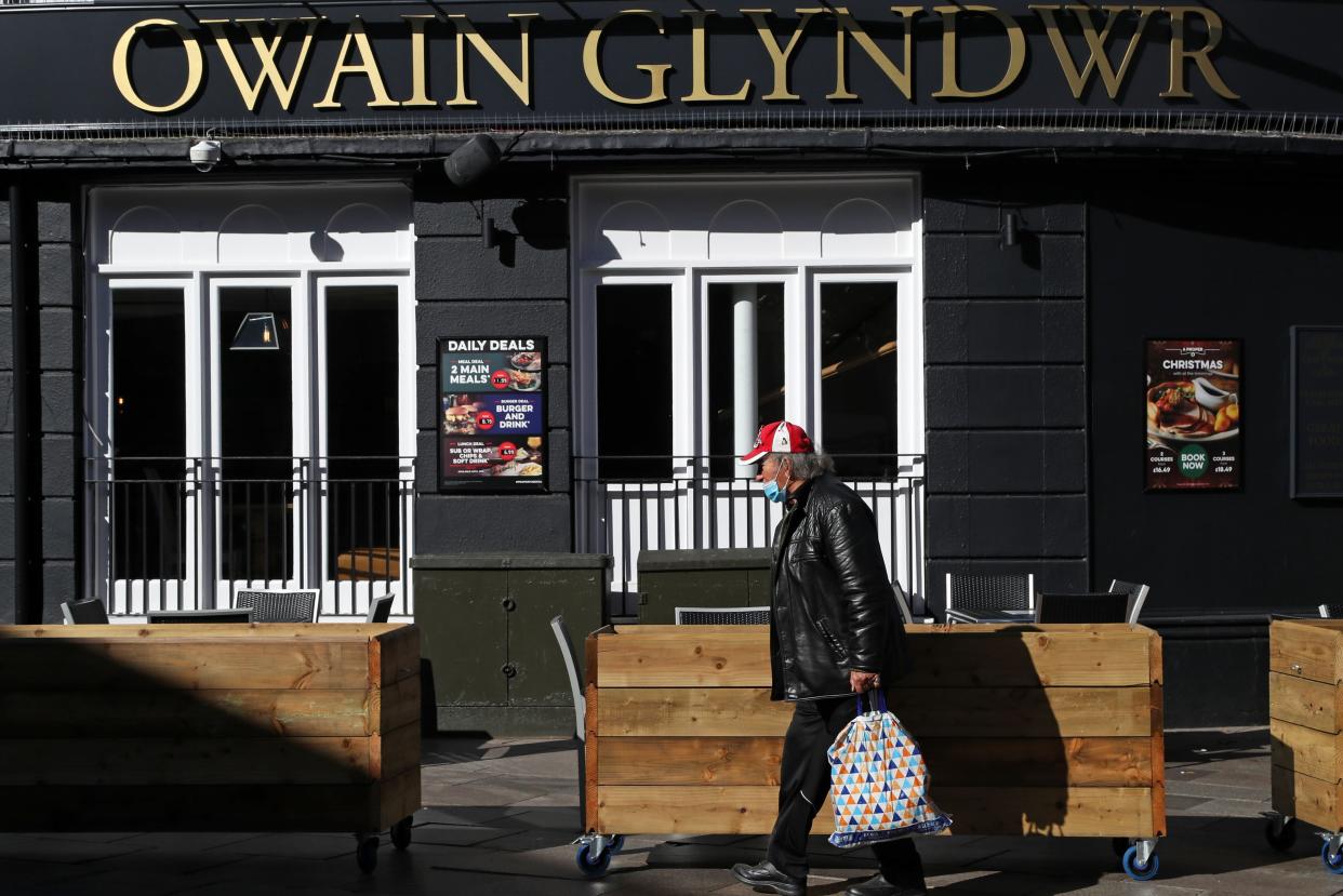 <p>Wales’ pubs must stop serving alcohol after 6pm until at least December 17</p> (AFP via Getty Images)