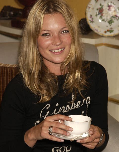 Kate Moss loves a good cup of tea. Photo: Getty.