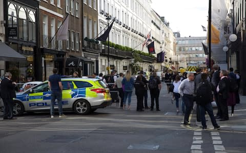 The police cordon in Mayfair - Credit: Keith Larby/Alamy