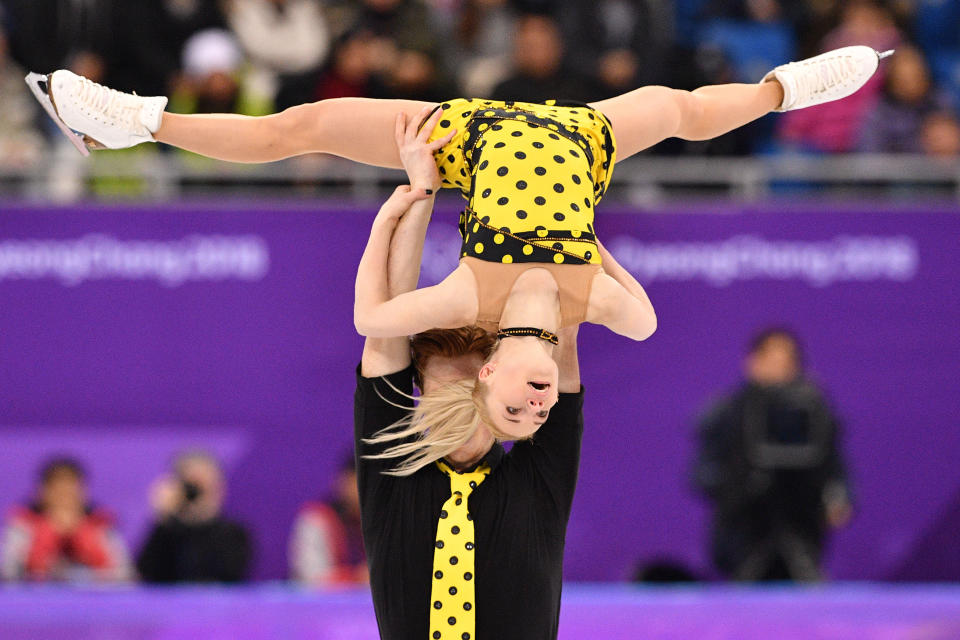 <p>Gold:$61,000 USD<br>Silver:$38,000 USD<br>Bronze: $26,000 USD <br>Evgenia Tarasova and Vladimir Morozov compete in the pairs free skate event during the Pyeongchang 2018 Winter Olympic Games.<br>(Mladen ANTONOV / AFP) </p>