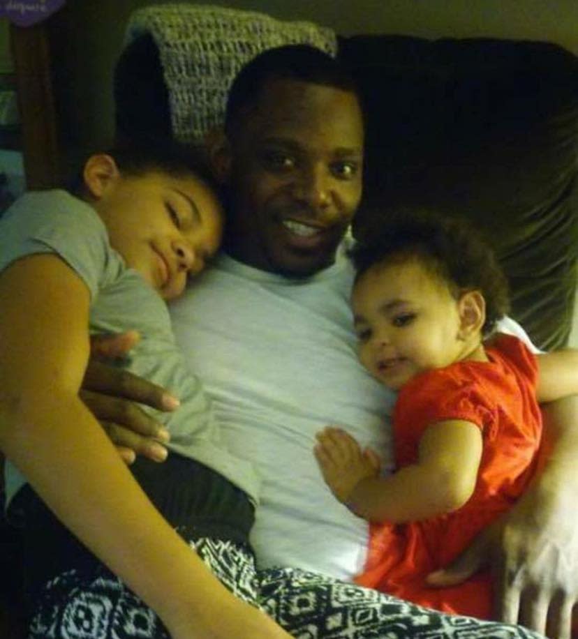 Detreck Foster with his daughters. (Courtesy of Jordan Foster)