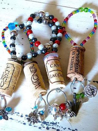 You can personalize these fun keychains with your favorite beads, colors, and of course, type of wine.
Get the tutorial here.