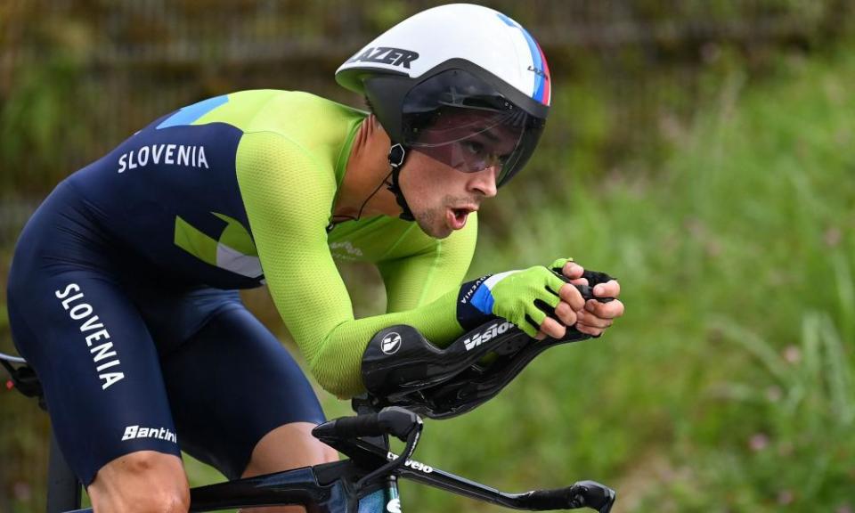 Slovenia’s Primoz Roglic on his way to gold in the time trial at Fuji International Speedway