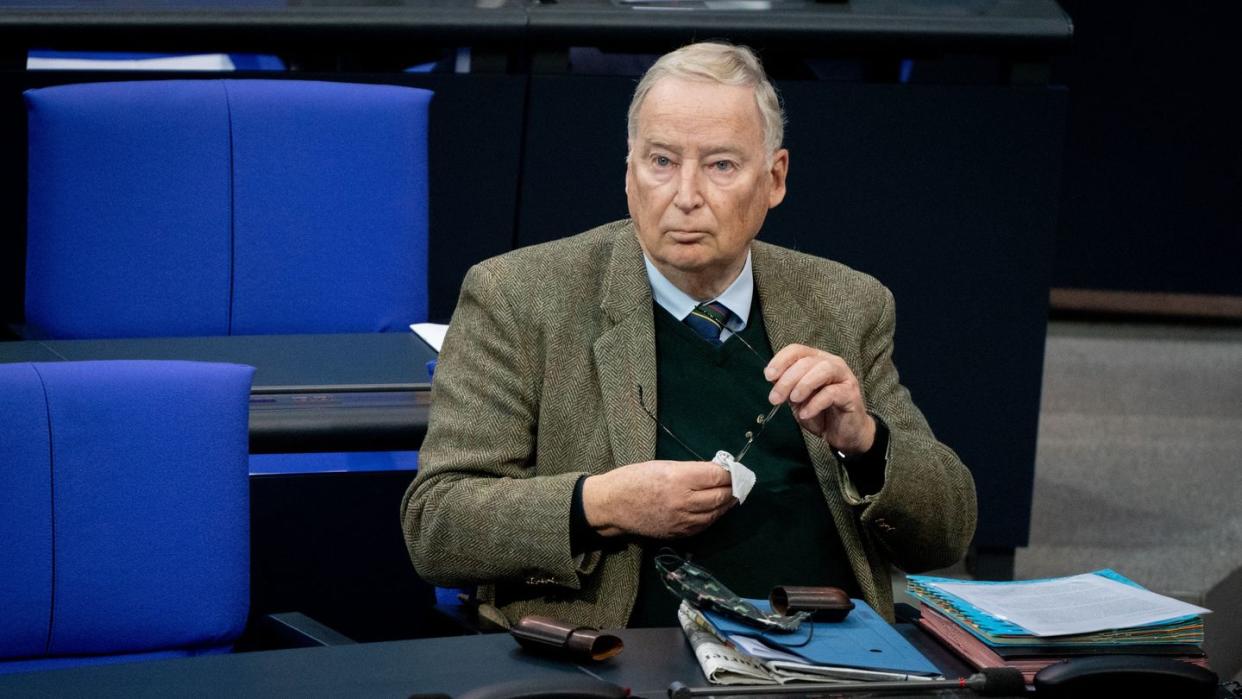 Alexander Gauland will die AfD laut eigenen Aussagen als «Bewegungspartei» erhalten - und verschärft den Richtungsstreit mit dem Vorsitzenden Jörg Meuthen.