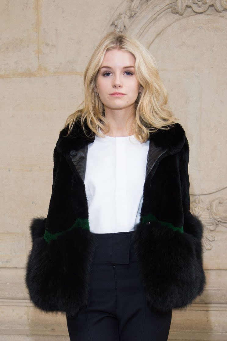 Le mannequin Lottie Moss, photographiée durant la Fashion Week de Paris, a récemment publié un message à propos de l’image corporelle sur Instagram. (Photo : Getty Images)