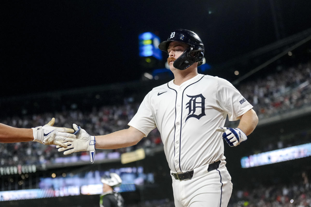 MLB playoff results, live updates: Guardians vs. Tigers in deciding Game 3; Mets and Padres aim for knockout in Game 4