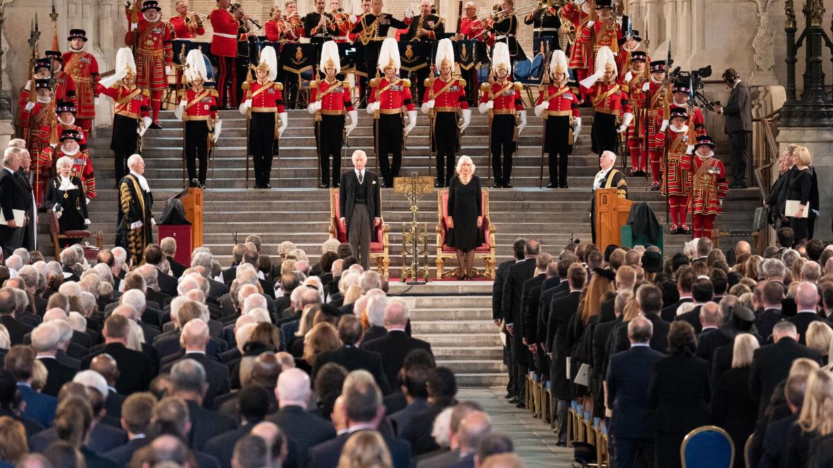 Parliament gathers in Westminster Hall for first address from King Charles