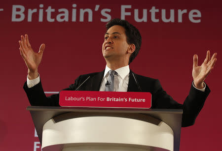 Britain's opposition Labour Party leader Ed Miliband gestures as launches his party's 2015 election campaign, at the Lowry Theatre in Salford, north west England January 5, 2015. REUTERS/Andrew Yates