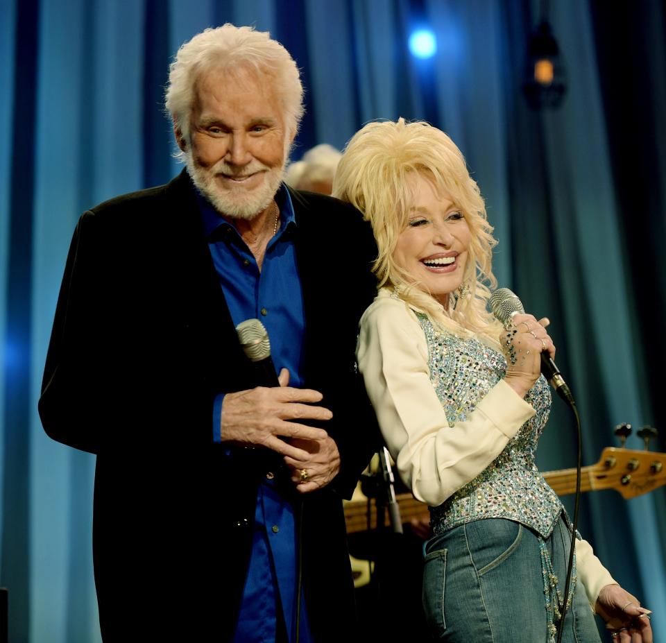 Kenny Rogers and Dolly Parton share a moment during pre-taping for the “Dolly Parton’s Smoky Mountains Rise: A Benefit for the My People Fund" Dec. 13, 2016 in Nashville.