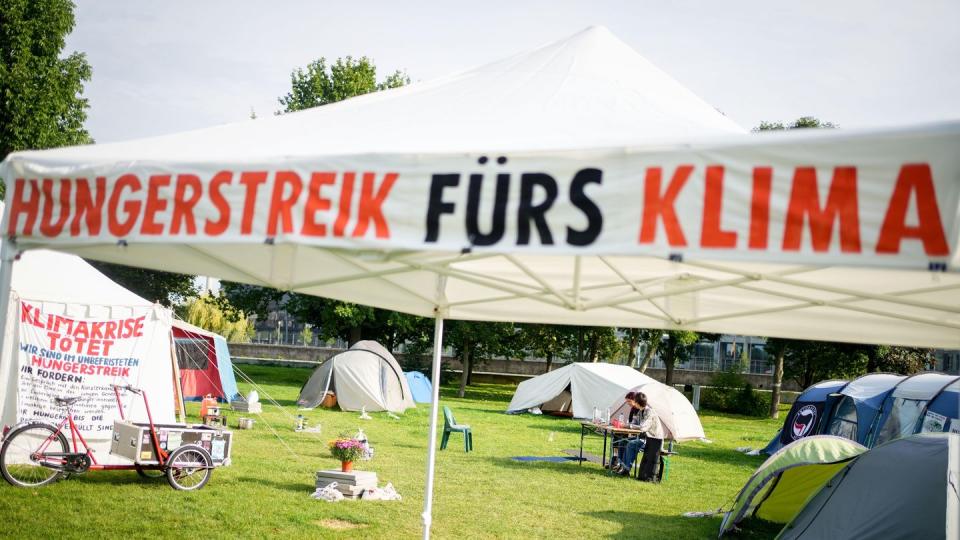 Im Regierungsviertel haben die Hungerstreikenden ein Camp aufgebaut.