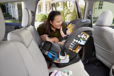 Graco® Launches Its Most Innovative Car Seat Yet - the New 4Ever® DLX Grad 5-in-1 Car Seat