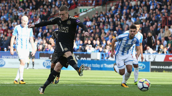 Huddersfield Town v Leicester City - Premier League