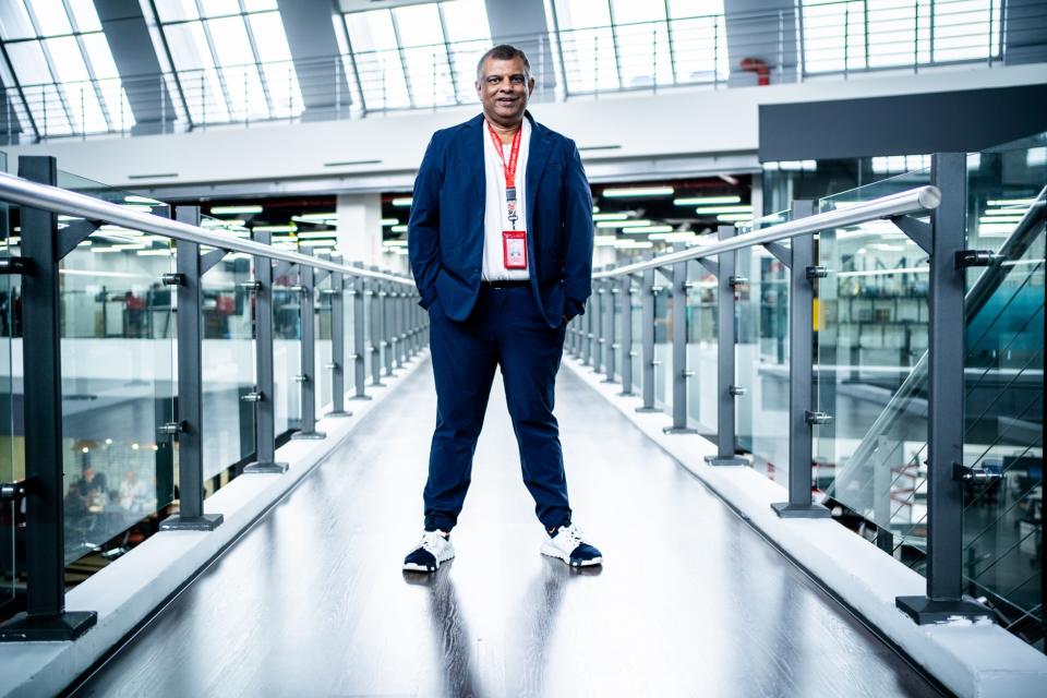 Tony Fernandes Photographer: Nadirah Zakariya/Bloomberg