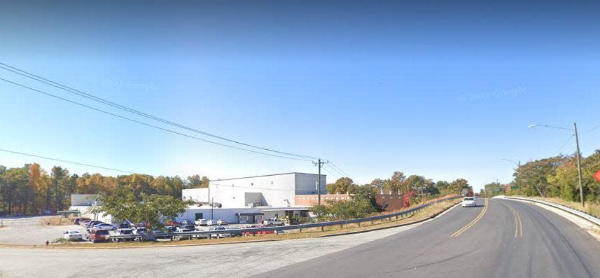 A Canadian flexible packaging manufacturer is expanding its Thomasville facility on Unity Street, adding 37 new jobs and investing up to $15 million.