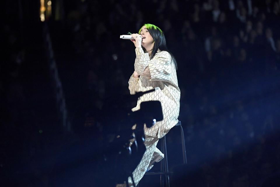 LOS ANGELES, CALIFORNIA - JANUARY 26: Billie Eilish performs onstage during the 62nd Annual GRAMMY Awards at Staples Center on January 26, 2020 in Los Angeles, California. (Photo by Kevork Djansezian/Getty Images)