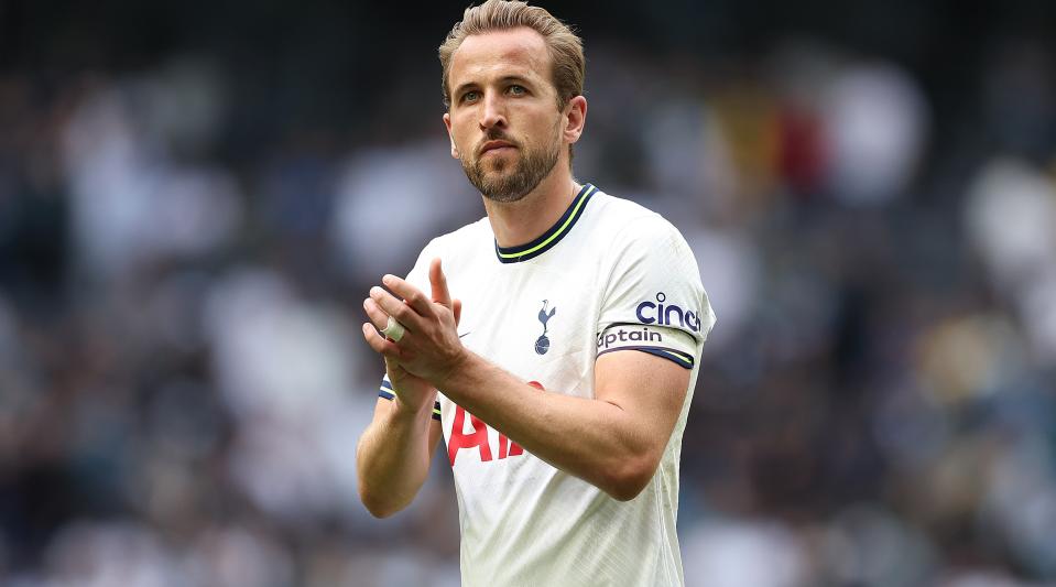 Harry Kane of Tottenham Hotspur applauds the fans after a match