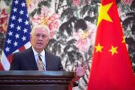 <p>In Usa la top5 vede in prima posizione Rex Tillerson (Exxon Mobil) che percepì 180 milioni di dollari, al secondo posto Gary Cohn (Goldman Sachs) con 123 milioni, al terzo Jamie Damon (Jp Morgan) con 28 milioni, quindi Marissa Mayer (Yahoo!) con 23 milioni e Elaine Chao (Wells Fargo) con 5 milioni di dollari. </p>