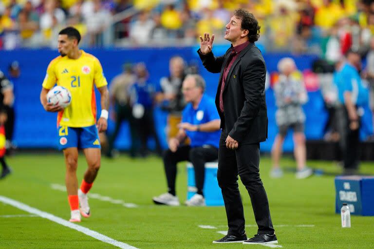 Néstor Lorenzo, ex ayudante de campo de José Pekerman en el seleccionado colombiano, es ahora la cabeza de un equipo que jugará una final de Copa América luego de 23 años.