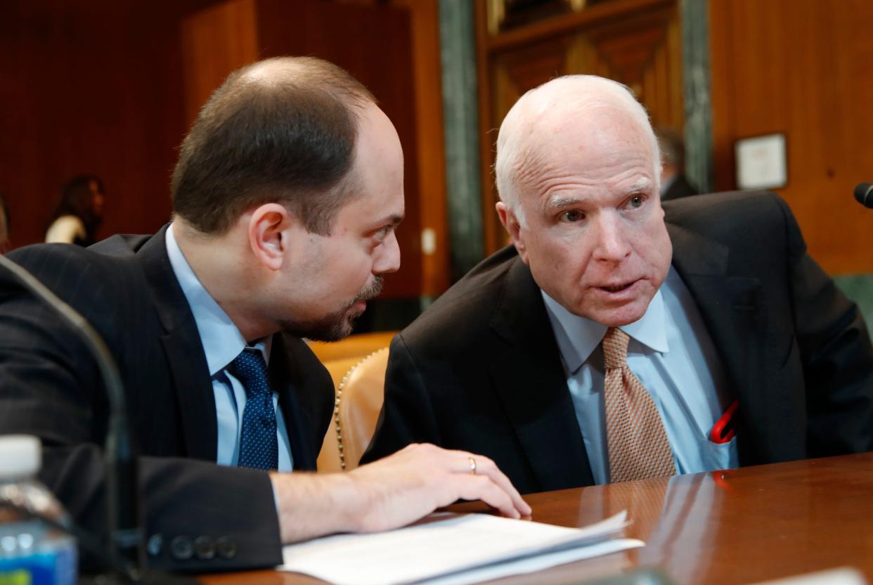 Vladimir Kara Murza with Sen. John McCain in Washington, D.C.