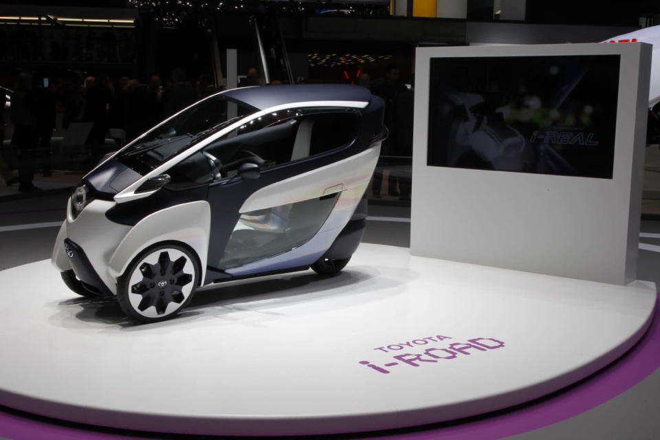 Toyota i-ROAD concept vehicle