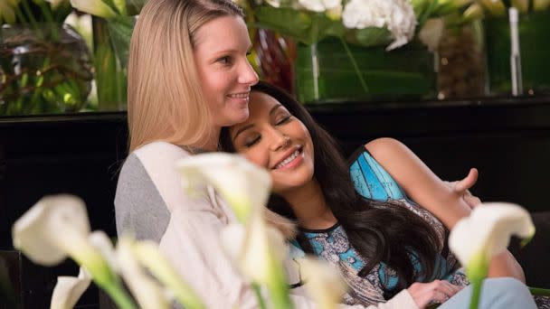 PHOTO: Heather Morris, left, and Naya Rivera in a 2014 episode of the TV show, 'Glee.' (FOX Image Collection via Getty Images, FILE)