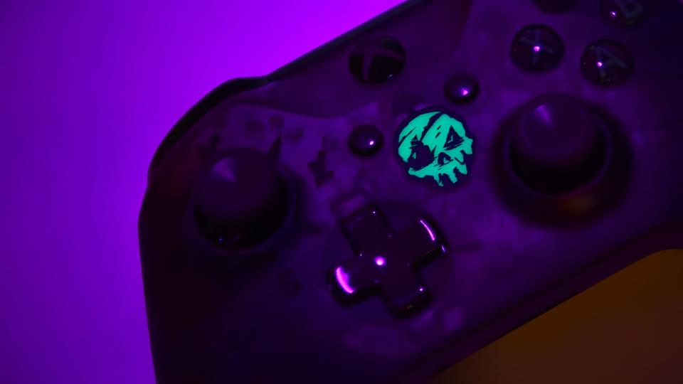Sea of Thieves Xbox Controller