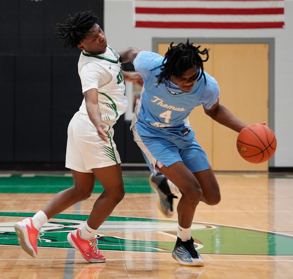 Amari McCottry and the St. Thomas More Cavaliers will enter the Division 3 state tournament this weekend as the top seed at 27-1.