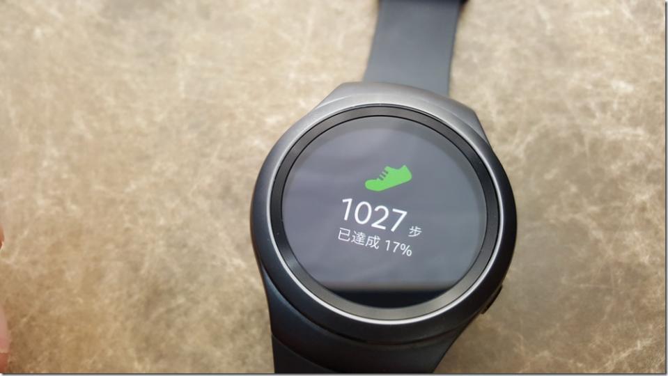 圓形錶面 Samsung Gear S2 動手玩 配戴更舒適 操作更人性