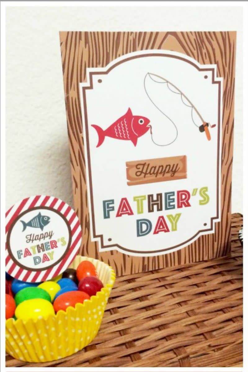 free fathers day cards   fishing card