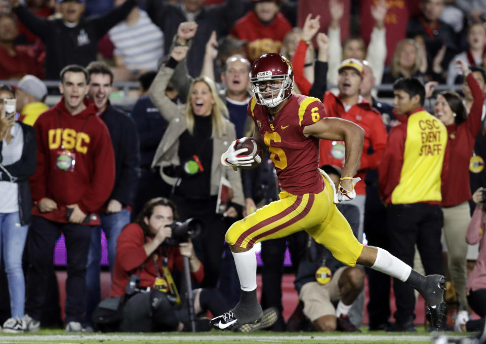 USC wide receiver Michael Pittman Jr. (6) had two touchdown catches in the win over Colorado. (AP Photo/Marcio Jose Sanchez)