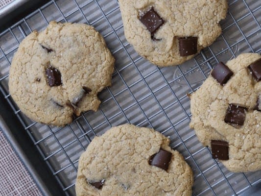 chocolate chip protein cookies