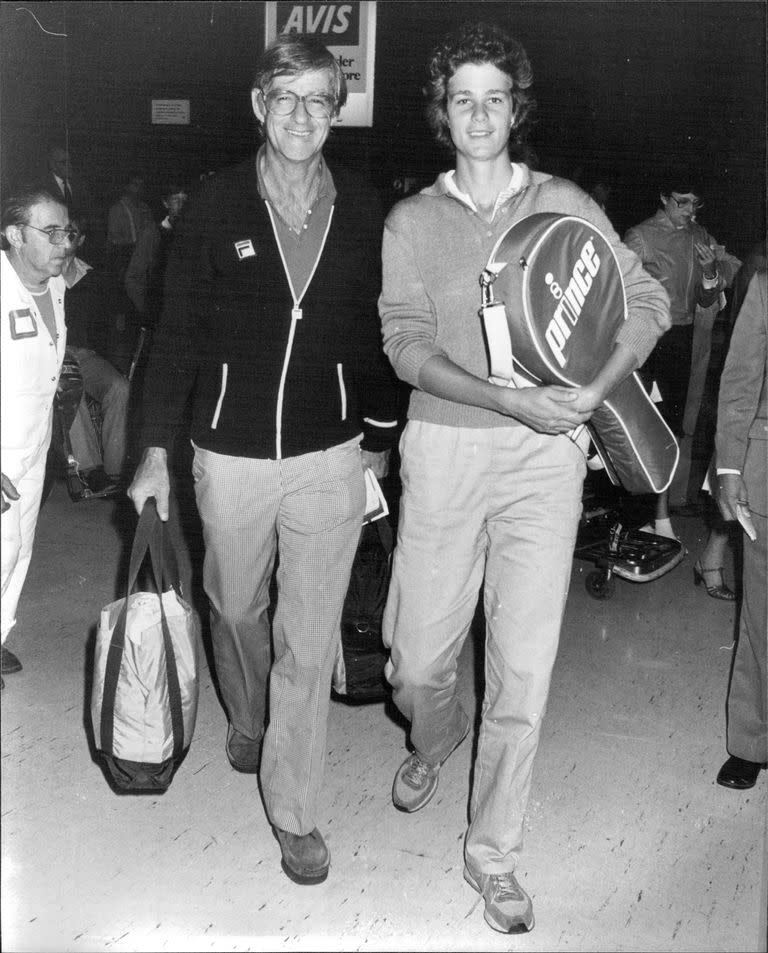 Pam Shriver junto con su coach Don Candy, en 1982, cuando ella tenía 20 y él 53.
