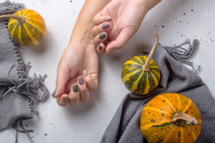 13) Pastel Thanksgiving Nails