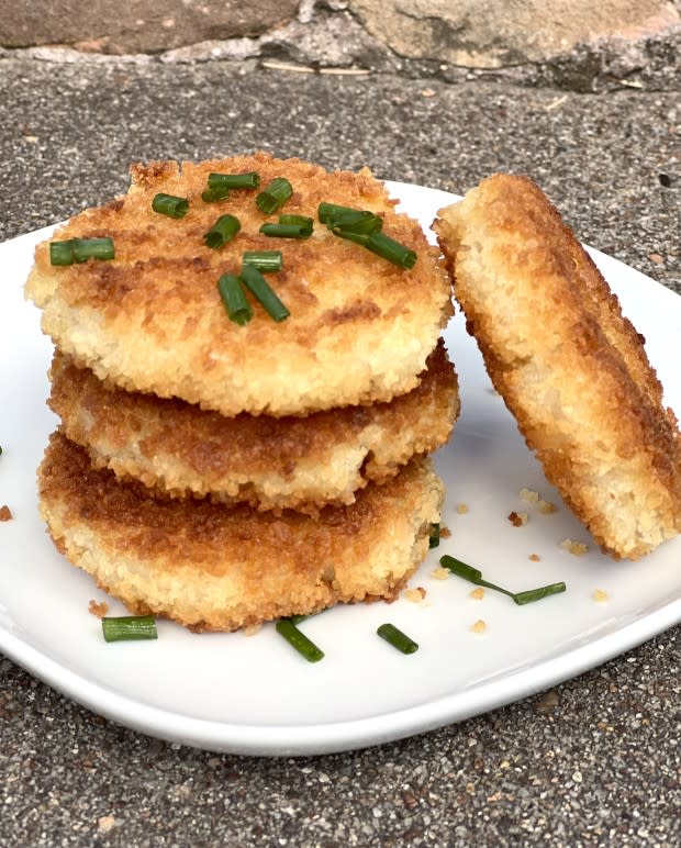 Risotto Cakes with Chives<p>Theresa Greco</p>