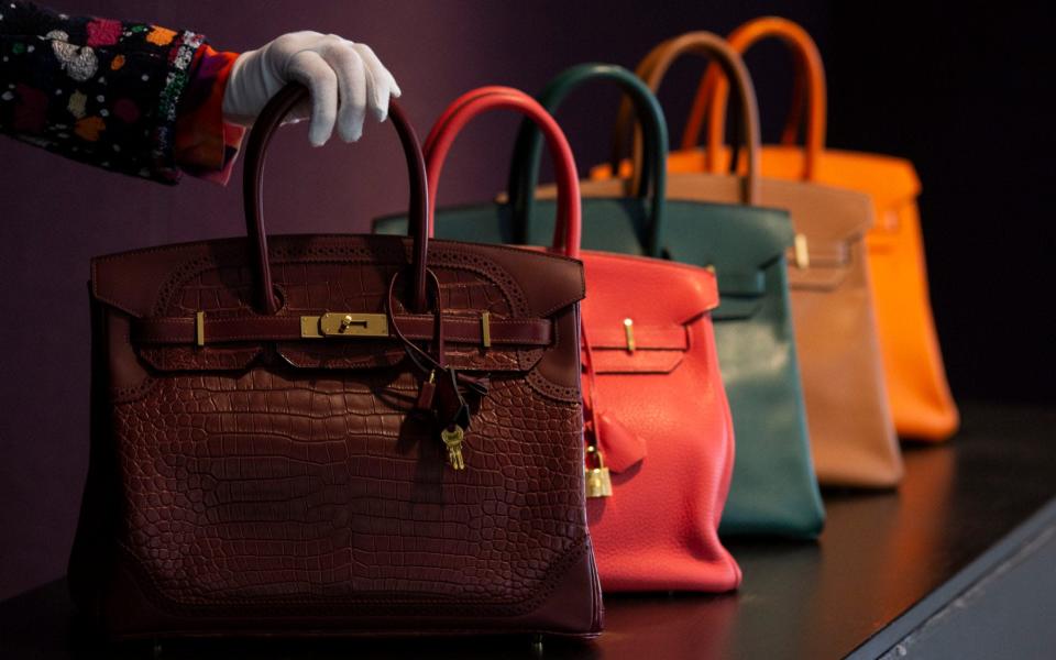 ລະບົບຕ່ອງໂສ້ການສະຫນອງຖົງ Hermes Birkin - Heathcliff O'Malley