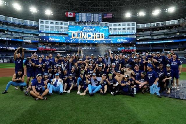 Blue Jays unveil new 'Canadiana' look for Sunday home-game jerseys