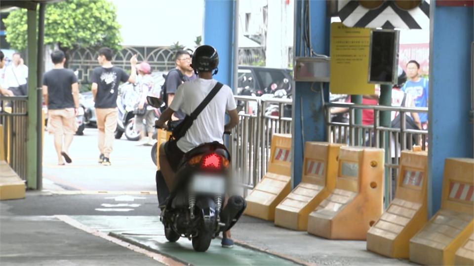 考駕照注意　機車筆試將新增「危險感知影片題」