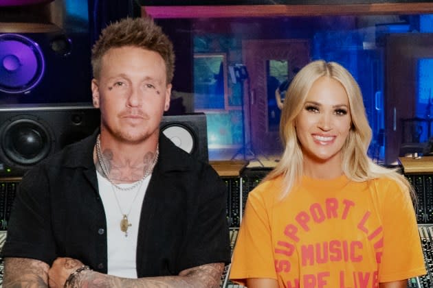 Papa Roach's Jacoby Shaddix sings with Carrie Underwood on a new version of the band's "Leave a Light On." - Credit: Bryson Roatch*