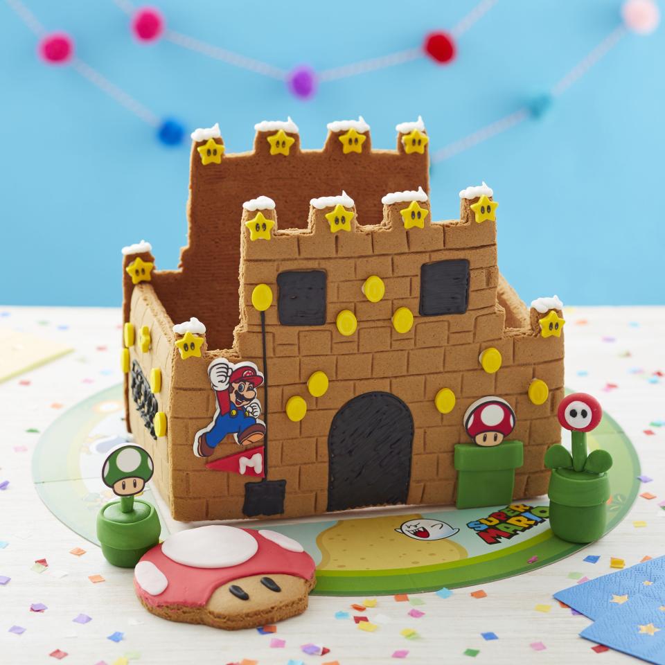 Wilton Super Mario Gingerbread Castle Decorating Kit