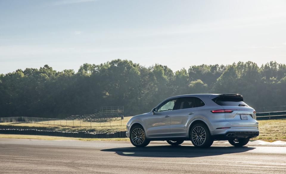 Photos of the 2019 Porsche Cayenne Turbo at Lightning Lap