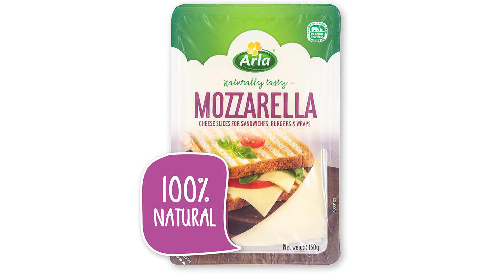 ARLA Mozzarella Sliced Cheese, 150g - Chilled. (Photo: Amazon SG)