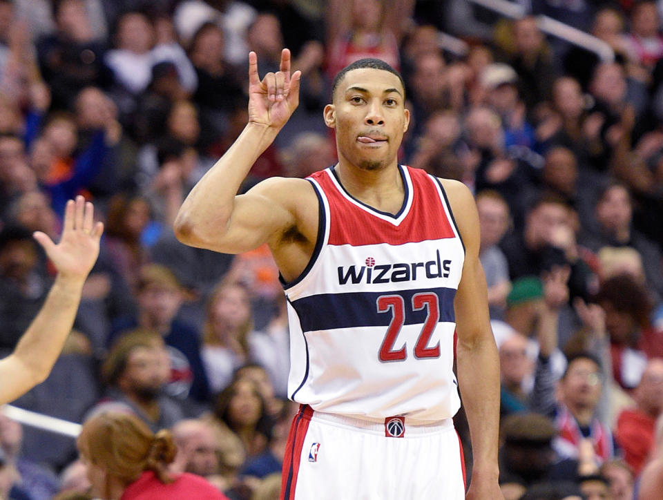 Otto Porter got on a roll against Milwaukee, continuing his stellar start to the season. (AP)