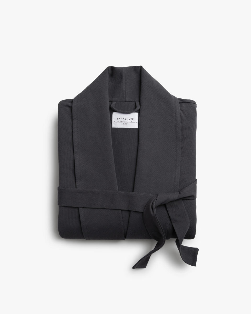 <p><a href="https://go.redirectingat.com?id=74968X1596630&url=https%3A%2F%2Fwww.parachutehome.com%2Fproducts%2Forganic-cotton-robe&sref=https%3A%2F%2Fwww.cosmopolitan.com%2Flifestyle%2Fg43677863%2Fparachute-memorial-day-sales%2F" rel="nofollow noopener" target="_blank" data-ylk="slk:Shop Now;elm:context_link;itc:0;sec:content-canvas" class="link ">Shop Now</a></p><p>Organic Cotton Robe</p><p>$82.00</p><p>parachutehome.com</p>